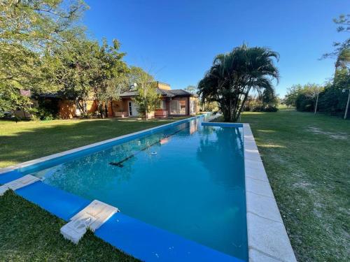 Quinta con piscina BitcoinsHouse Los Azahares Santa Ana