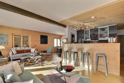 Sunny attic Central location in Champéry, Schweiz
