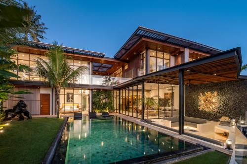 5 BR River Paradise Villa by MAR Bali
