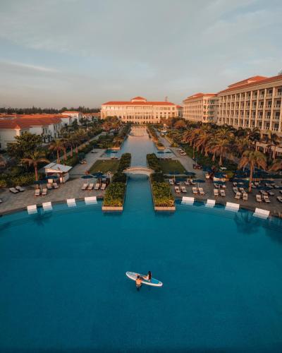 Sheraton Grand Danang Resort
