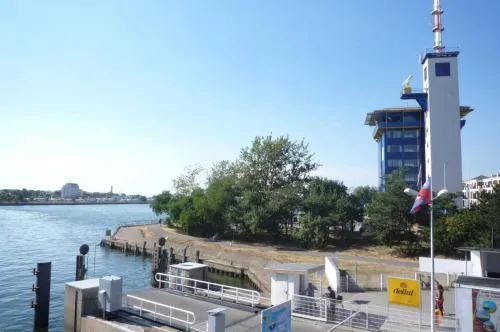 Lotsenhaus/Ostseetörn in Warnemünde, Deutschland