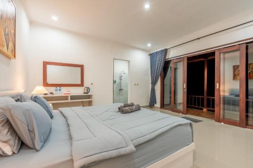 Standard Room 2 image 6