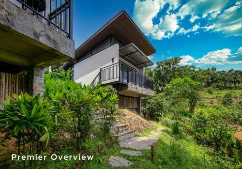 Bungalow with Patio room in PULUONG BOCBANDI RETREAT
