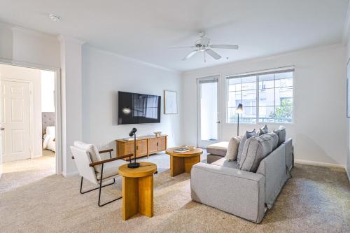 Stylish & Bright 3BDR and 2BTH in Marina del rey