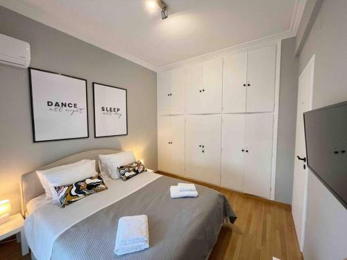 Stylish 1-BEDROOM Apartment Central & Cozy!