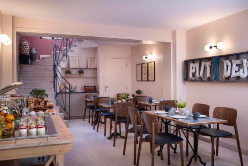 Maxim Quartier Latin - image 11