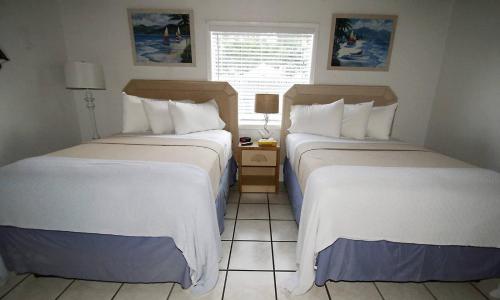 Island Breeze Inn - Venice in Venice, USA