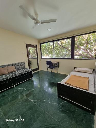 JOY HOSTEL - Digital Nomads Hostel & PG - Koregaon Park, Puné (fotografie 11)