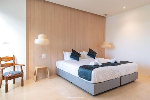 . Pattanipirom Boutique Hotel