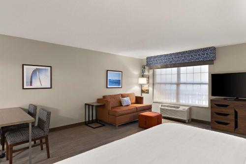 Hampton Inn & Suites Petoskey