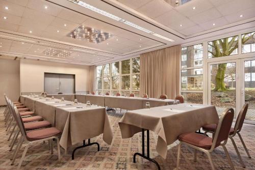Ramada by Wyndham Bottrop - image 2