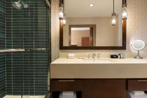 Casitas At The Hoodoo Moab, Curio Collection By Hilton in Moab, USA