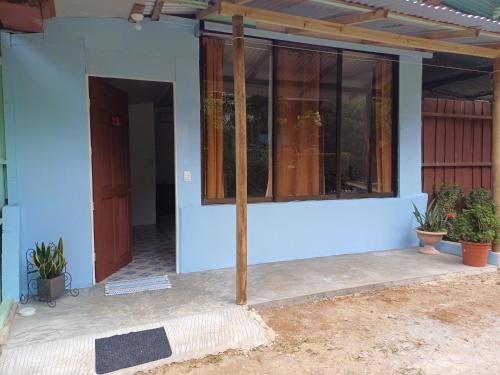 Mirians Place Drake in Drake Bay