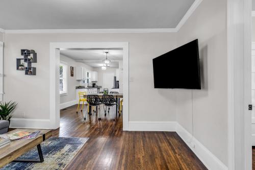 Charlotte Luxury Home NoDa - image 12