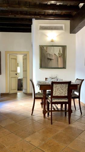 Trevi fountain apartment, Řím (fotografie 6)