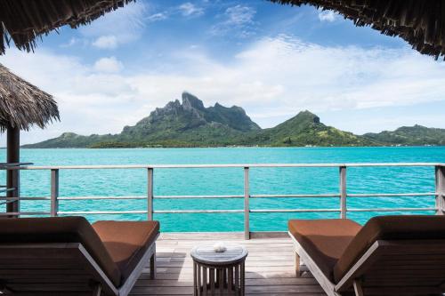 Θέα, Four Seasons Resort Bora Bora in Νήσος Bora Bora