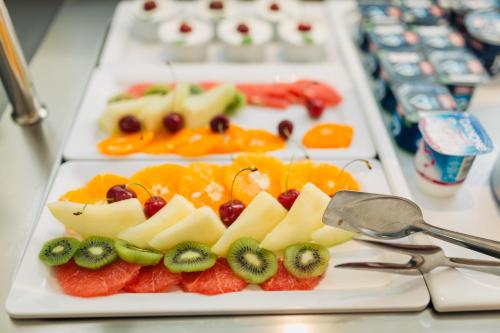 DoubleTree by Hilton Hotel Cluj - City Plaza - image 21