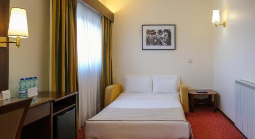 Hotel Sao Jose - image 2