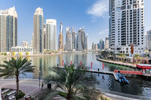 Marina Views Tower I Waterfront Apartment - image 5