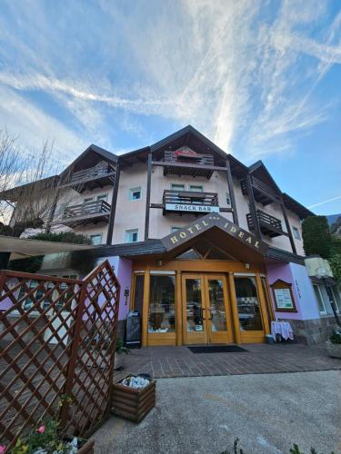 Hotel Ideal hotel Pietramurata