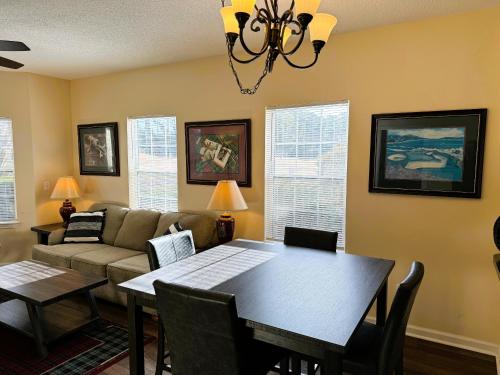 Legends 4595 Unit C by Palmetto Vacation Rentals in Myrtle Beach, USA