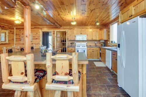 Eagles Nest Cabin on Mille Lacs Lake Boat and Fish