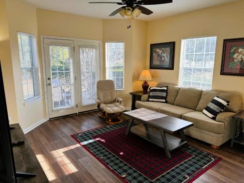 Legends 4595 Unit C by Palmetto Vacation Rentals in Myrtle Beach, USA