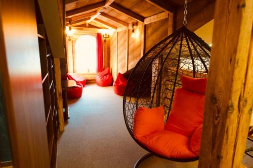 BRIVIBAS RESIDENCE - WAVE, free PRIVAT parking, free WIFI, self check-in, Riga