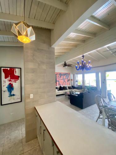 Boutique Beachfront Hotel on Isla Contadora in Contadora