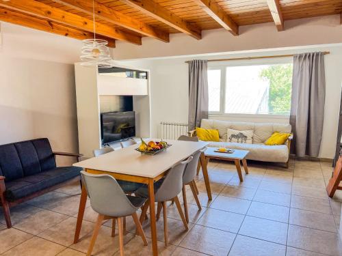 RentUp - Cómodo y luminoso dúplex en el corazón de Bariloche