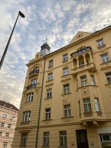 Bohemian Apartments near the Center