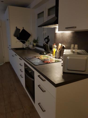 Ferienwohnung Zur Alten Gärtnerei (Ferienwohnung Zur Alten Gartnerei) in 許特根瓦爾德