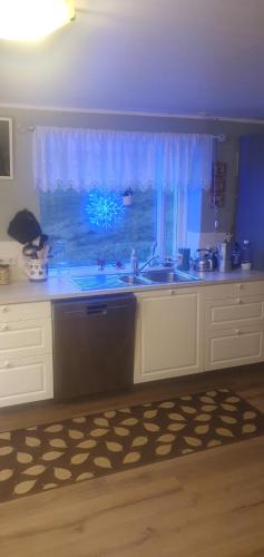 Kitchen, Holl in Laugarfell