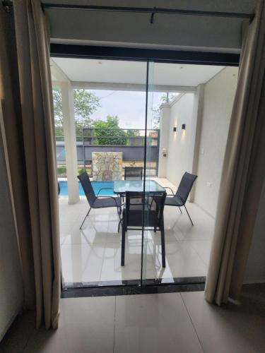 Puerta del Lago in 伊帕卡賴