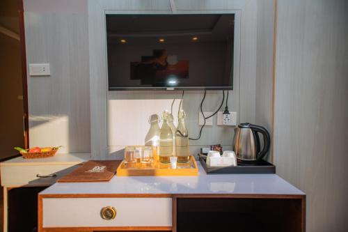 Superior Deluxe Double or Twin Room  image 8