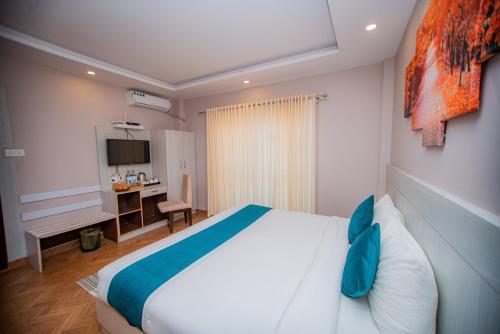 Superior Deluxe Double or Twin Room  room in Majheri Resort And Spa