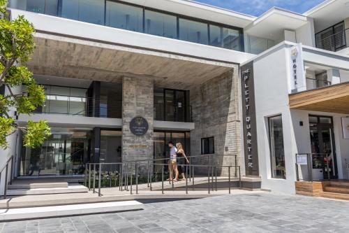 Plett Quarter Hotel - Lion Roars Hotels & Lodges