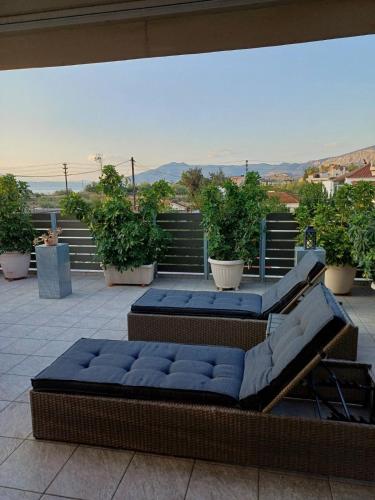 Balkons/terase, Nima's house, traditional flat with lake view in Agrilia (Aitolia kai Akarnania)