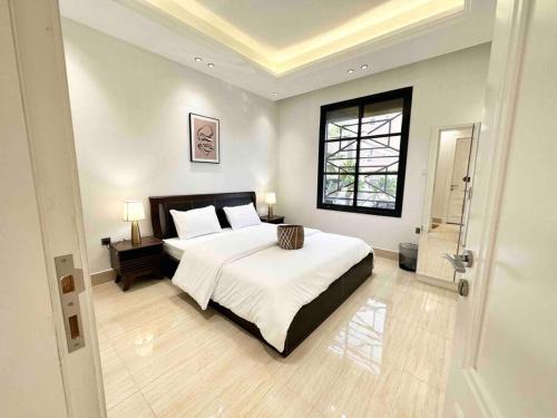 Hittin Luxurious Stay 5 minutes to Boulevard شقة حطين المميزة 5 دقائق للبوليفارد