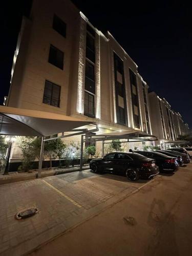 Hittin Luxurious Stay 5 minutes to Boulevard شقة حطين المميزة 5 دقائق للبوليفارد