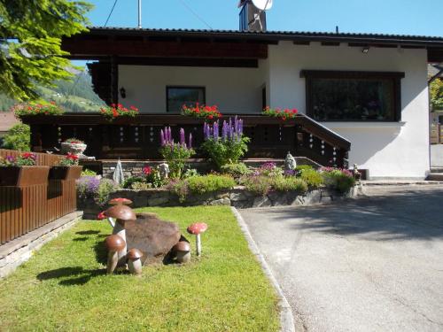 ทัศนียภาพภายนอกโรงแรม, Haus Gerlinde Danler in คัมพล์