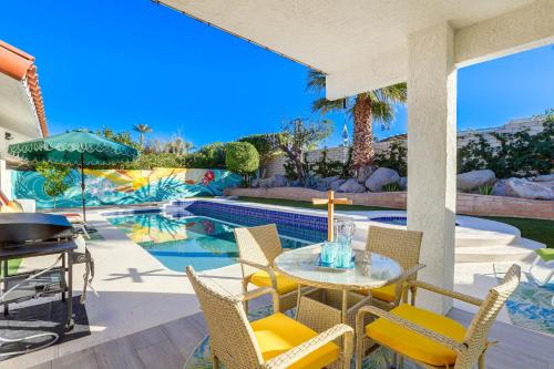 Palm Desert Home with Pool, Near El Paseo District! in Palm Desert, Vereinigte Staaten von Amerika