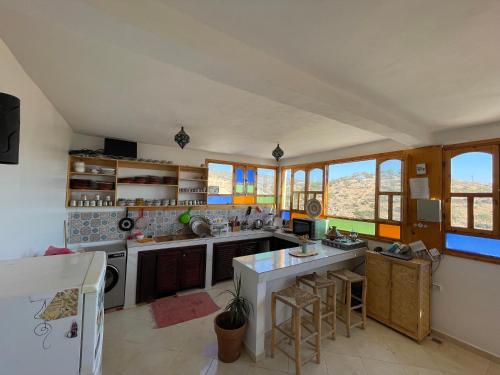 Cozy Surf House 4