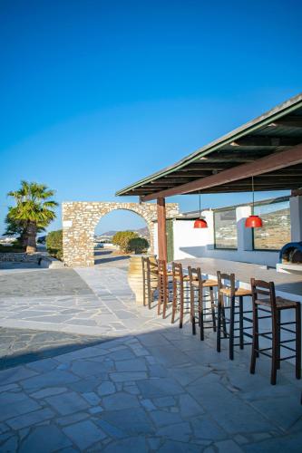 Palvelut, Acres Sunset Residence in Parasporos