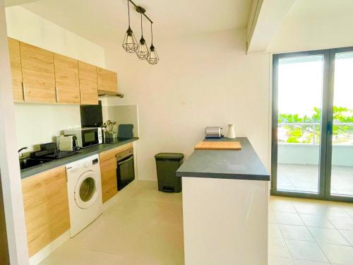 VILLA MAGIC - Ocean Views with Pool, Starlink WiFi, Cistern & Generator, Oyster Pond (Foto 6)
