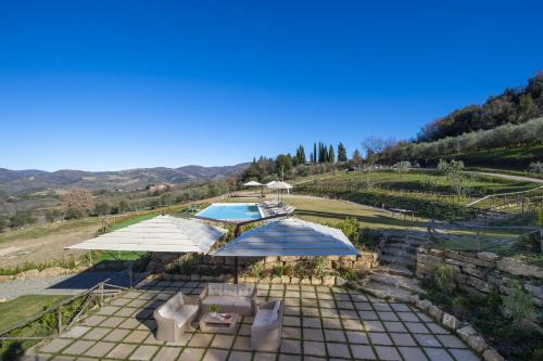 My Exclusive Italy - Villa Chianti with infinity pool and vineyard view