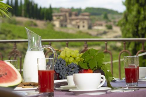 My Exclusive Italy - Villa Chianti with panoramic pool on the vineyard