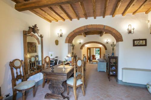 Létesítmények, My Exclusive Italy - Villa Chianti with exclusive pool and typical barn in Sala