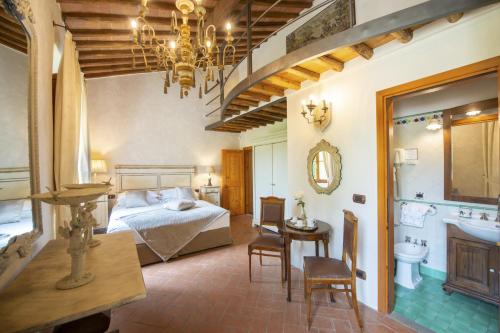 Villa Chianti with exclusive pool and typical barn