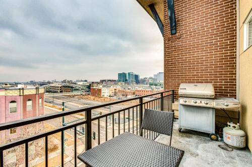 LoHi Condo with Balcony 1 Mi to Downtown Denver! in Denver, USA